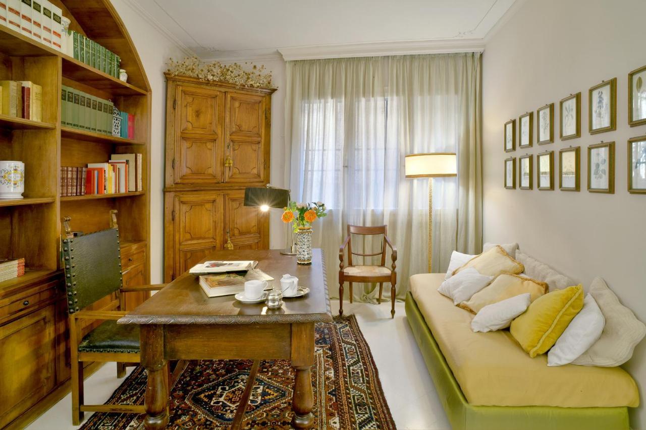Villa Carlotta Con Piscina Лари Экстерьер фото