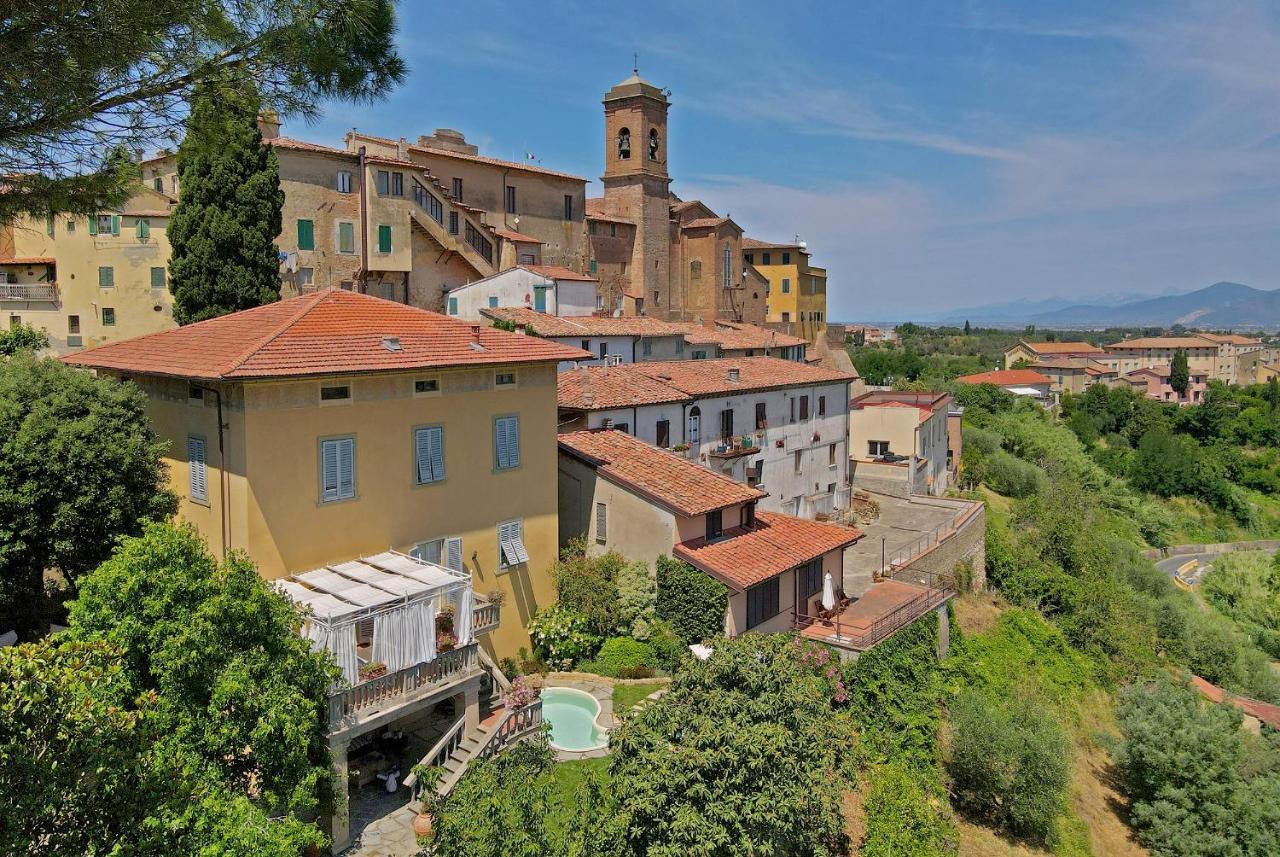 Villa Carlotta Con Piscina Лари Экстерьер фото